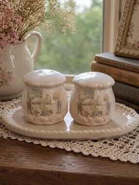 VTG Ceramic Precious Moments Country Charm Salt & Pepper Set Lord's Blessing